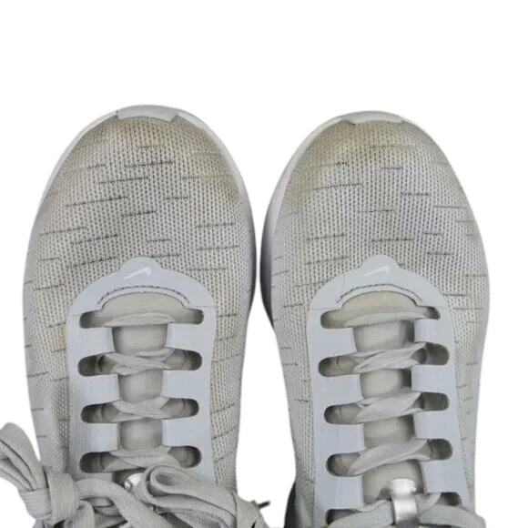 Nike Shoes Womens 6 Athletic Sneaker Renew Run Serenity Trainers Comfort Active - Picture 6 of 15